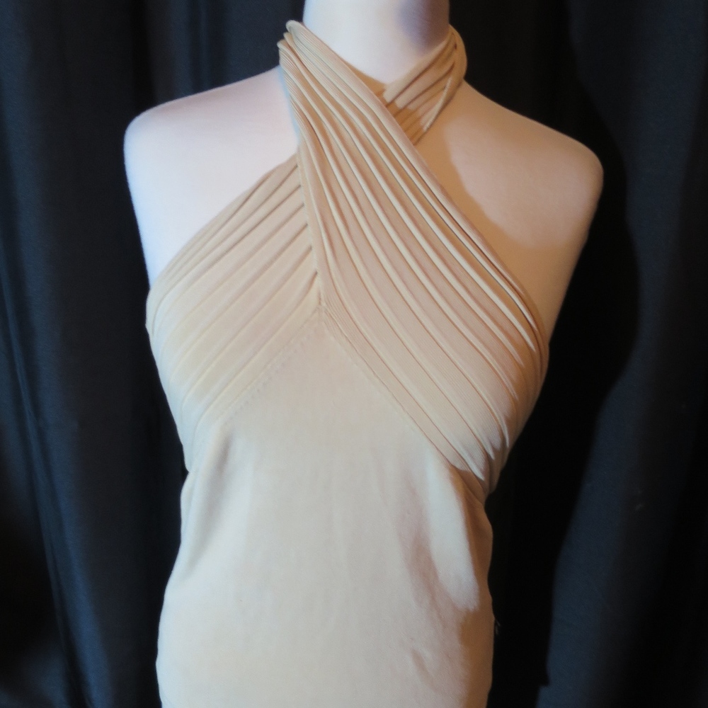 Halter top